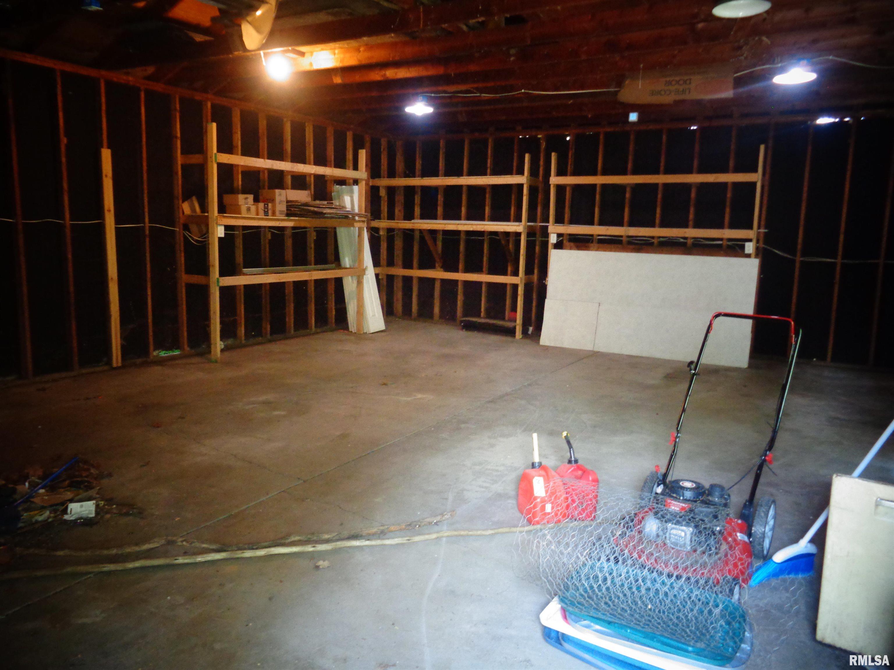 215 Kaskaskia Road Marquette Heights, IL 61554 - Photo 20 of 28 Gallery Image 20