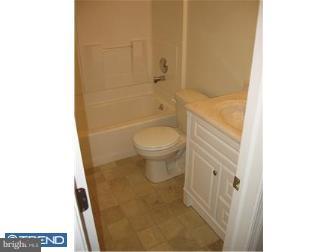 33 Rampart West Media, PA 19063 - Photo 8 of 12 Bathroom