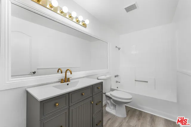 $3,600 | 37105 Zinnia Street, Palmdale, CA 93550