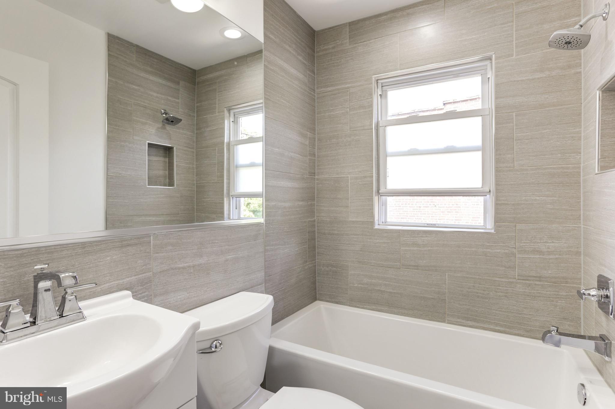 1532 Howard Road Southeast Washington, DC 20020 - Photo 15 of 22 Bath