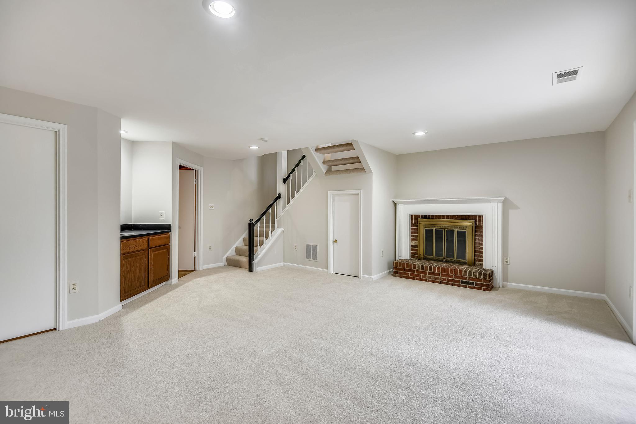 11942 Sentinel Point Court Reston, VA 20191 - Photo 28 of 42
