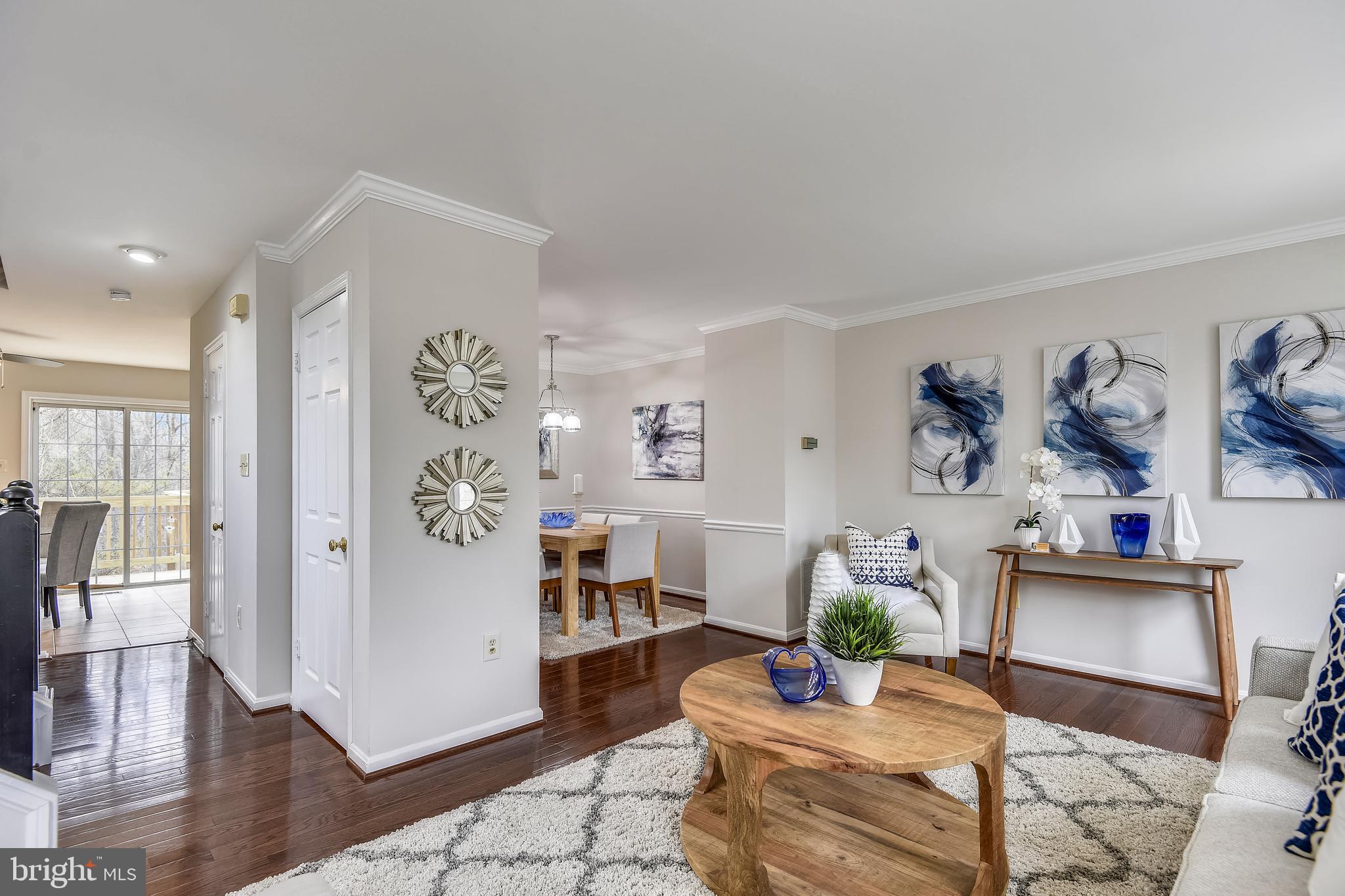 11942 Sentinel Point Court Reston, VA 20191 - Photo 5 of 42