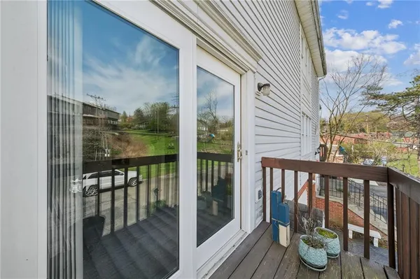 $209,900 | 127 Parliament Place, Pittsburgh, PA 15236