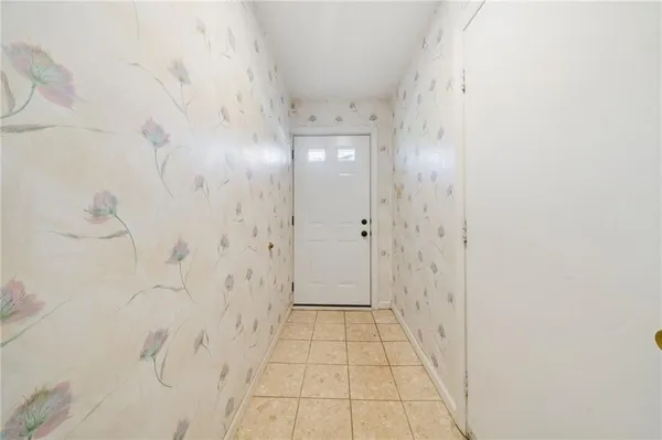 $209,900 | 127 Parliament Place, Pittsburgh, PA 15236