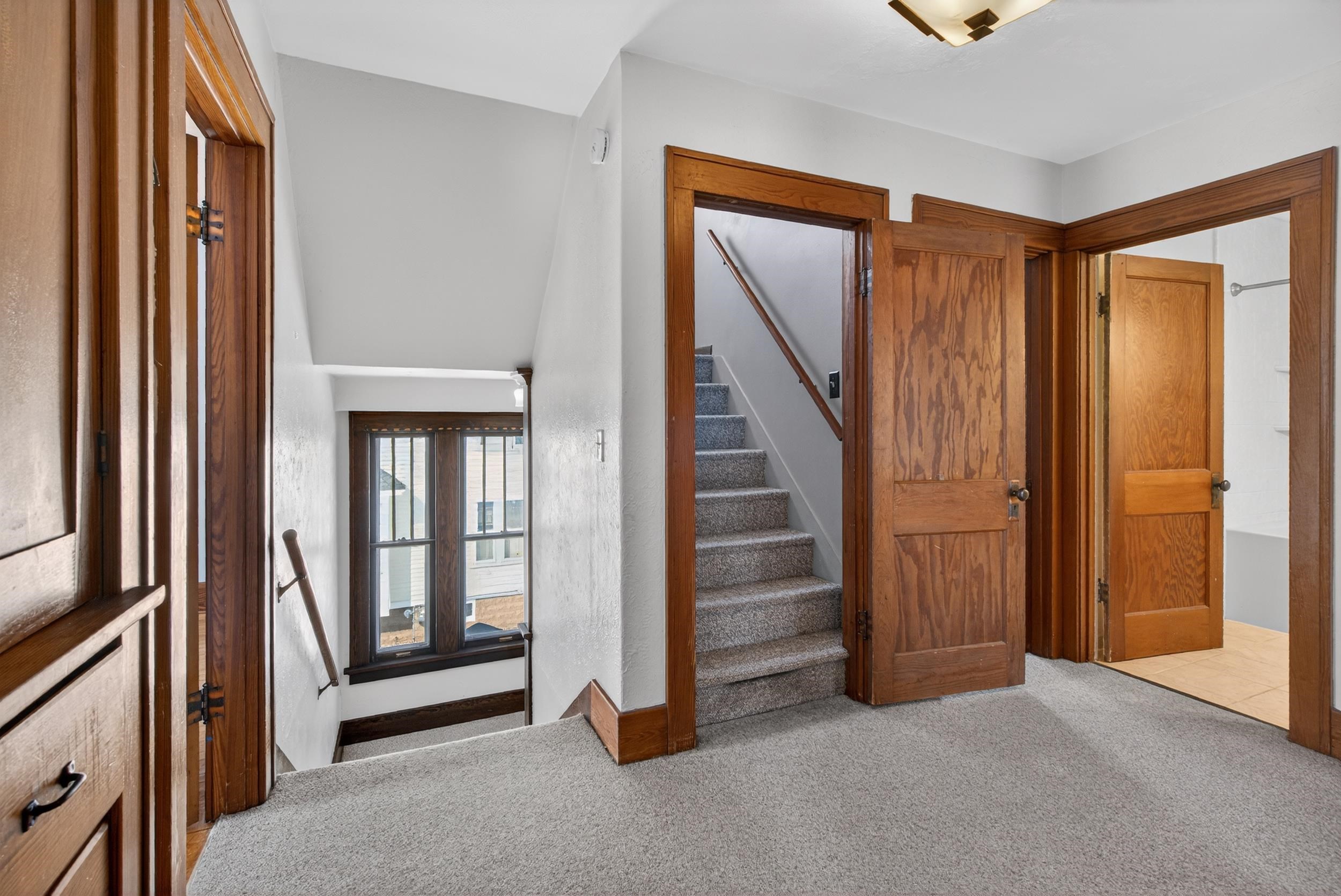 825 Metomen Street Ripon, WI 54971 - Photo 11 of 34