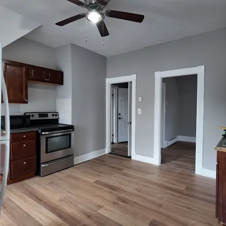 $2,000 | 115 Leach Avenue, Unit 2, Brockton, MA 02301