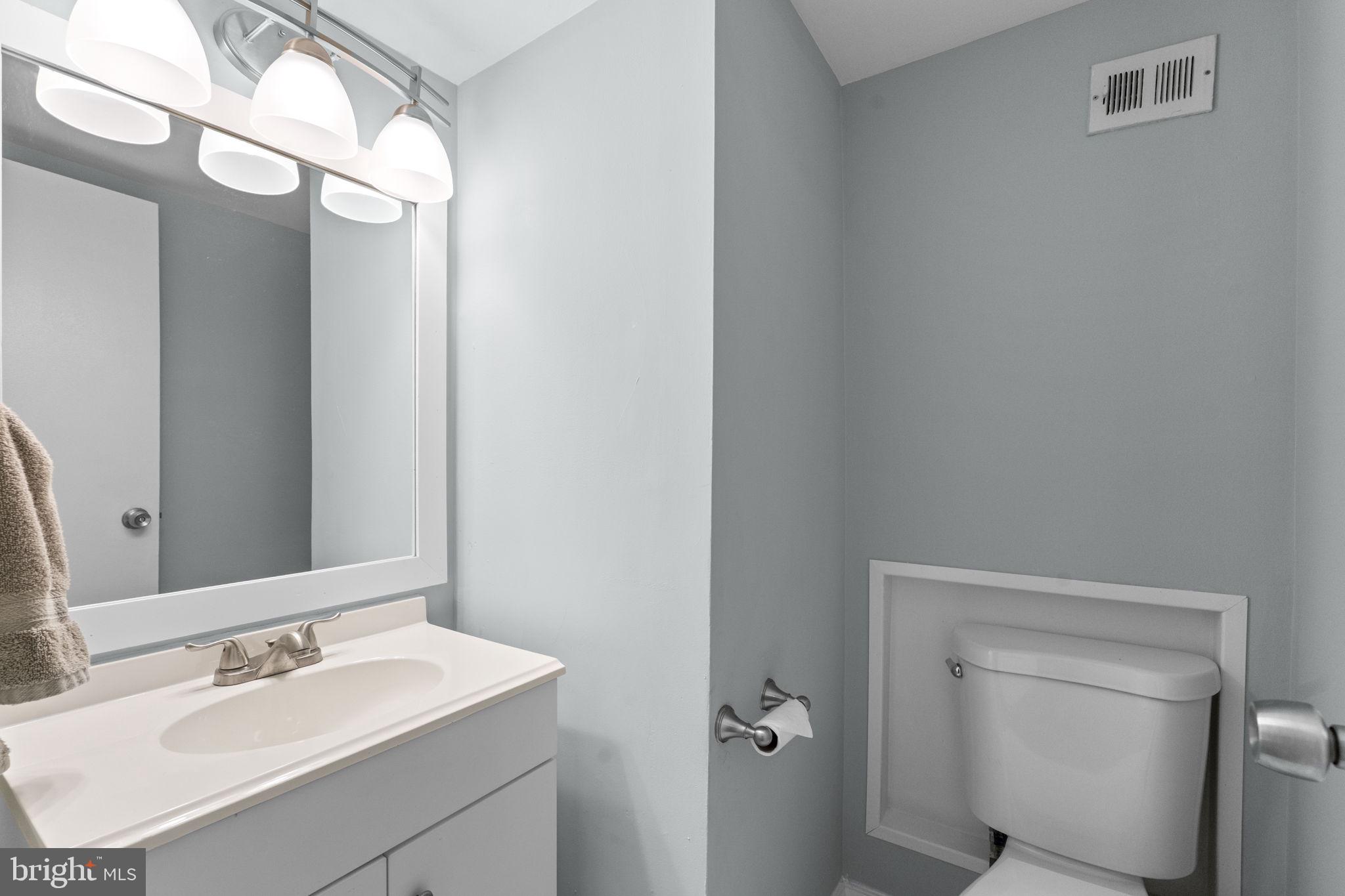 17824 Buehler Road, Unit 3E5 Olney, MD 20832 - Photo 27 of 29 Gallery Image 27