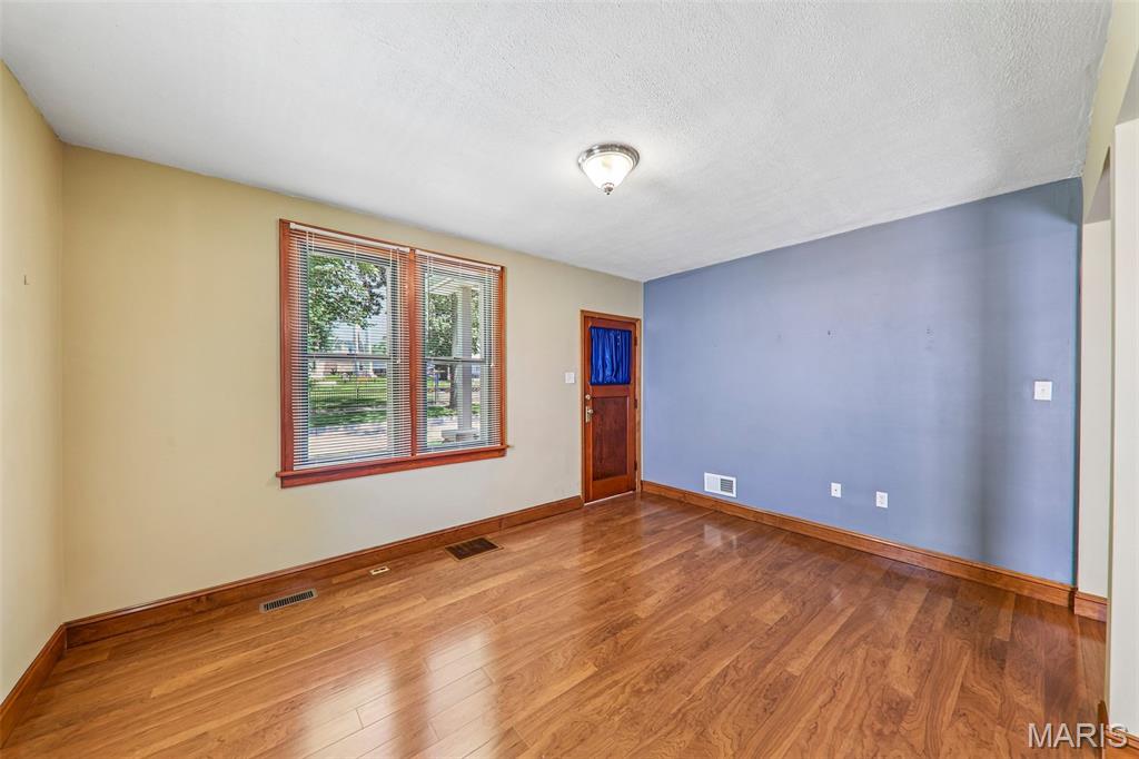 1118 13th Street Highland, IL 62249 - Photo 7 of 42