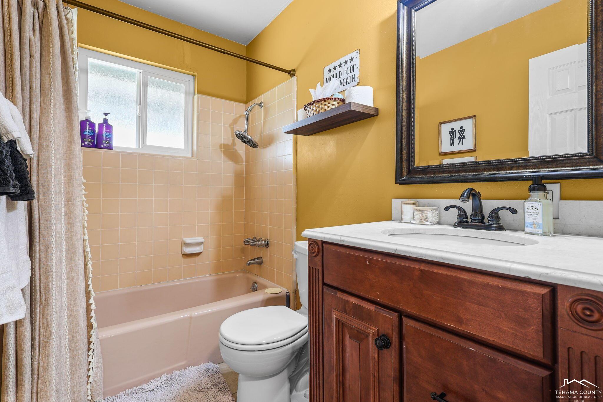 22275 Brent Road Red Bluff, CA 96080 - Photo 18 of 47 a bathroom with a sink a toilet and shower