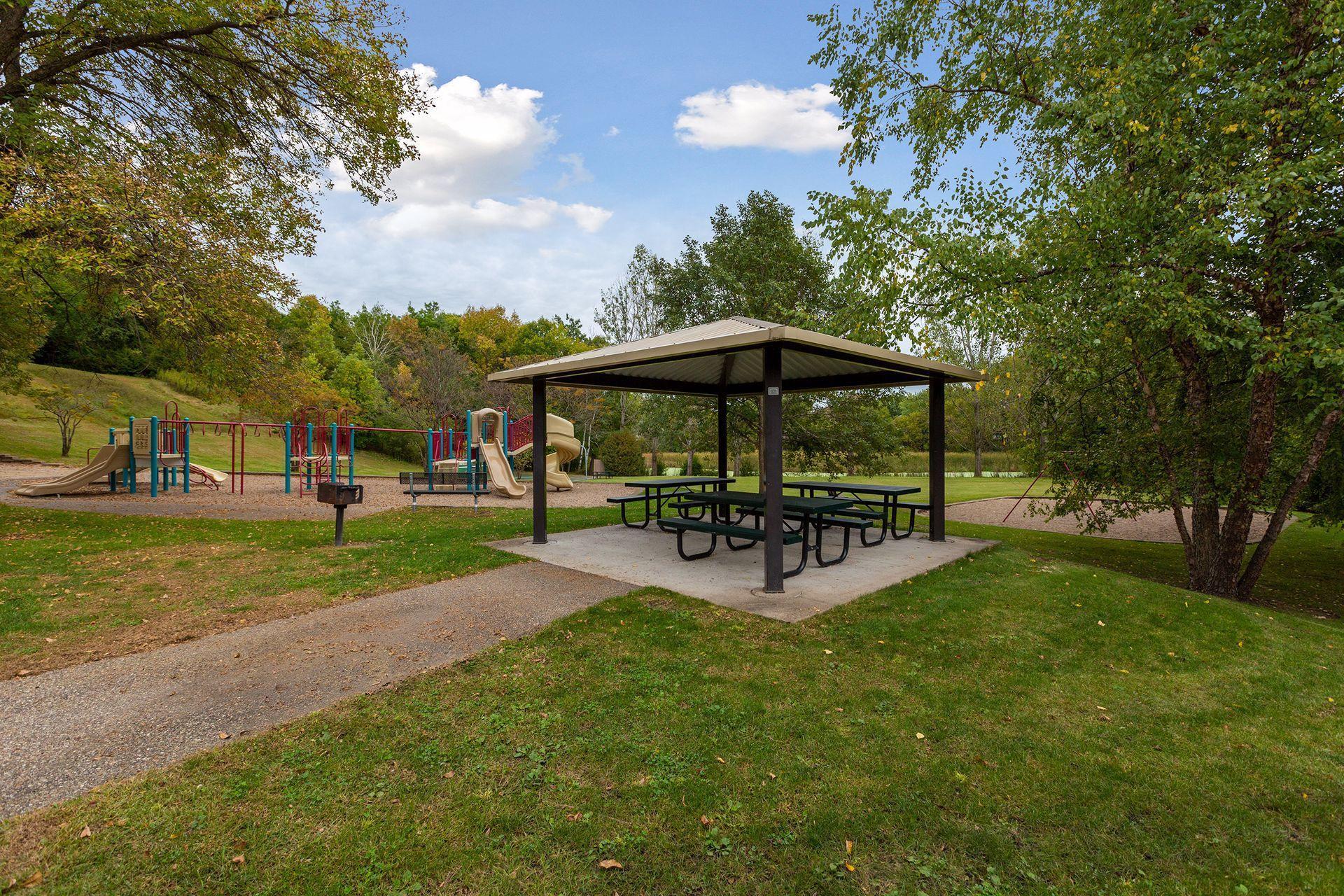 18609 Hanus Road Minnetonka, MN 55345 - Photo 74 of 89