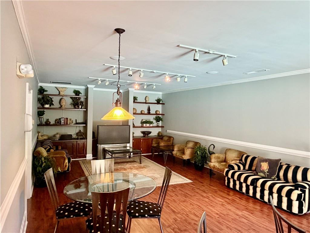 2700 Pine Tree Road Northeast, Unit 2104 Atlanta, GA 30324 - Photo 36 of 44 Gallery Image 36