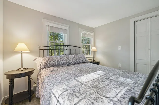 $825,000 | 24 County Road, York, ME 03902