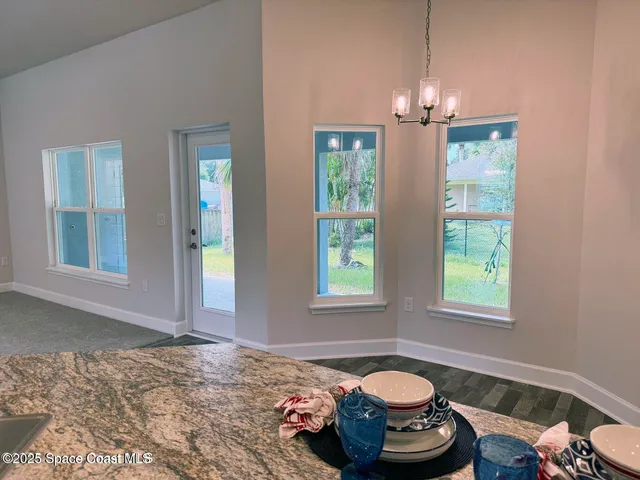 $433,250 | 471 Kumquat Avenue, Sebastian, FL 32958
