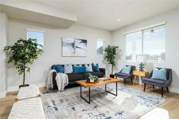 $4,450 | 798 North Amelia Avenue, Unit B, San Dimas, CA 91740