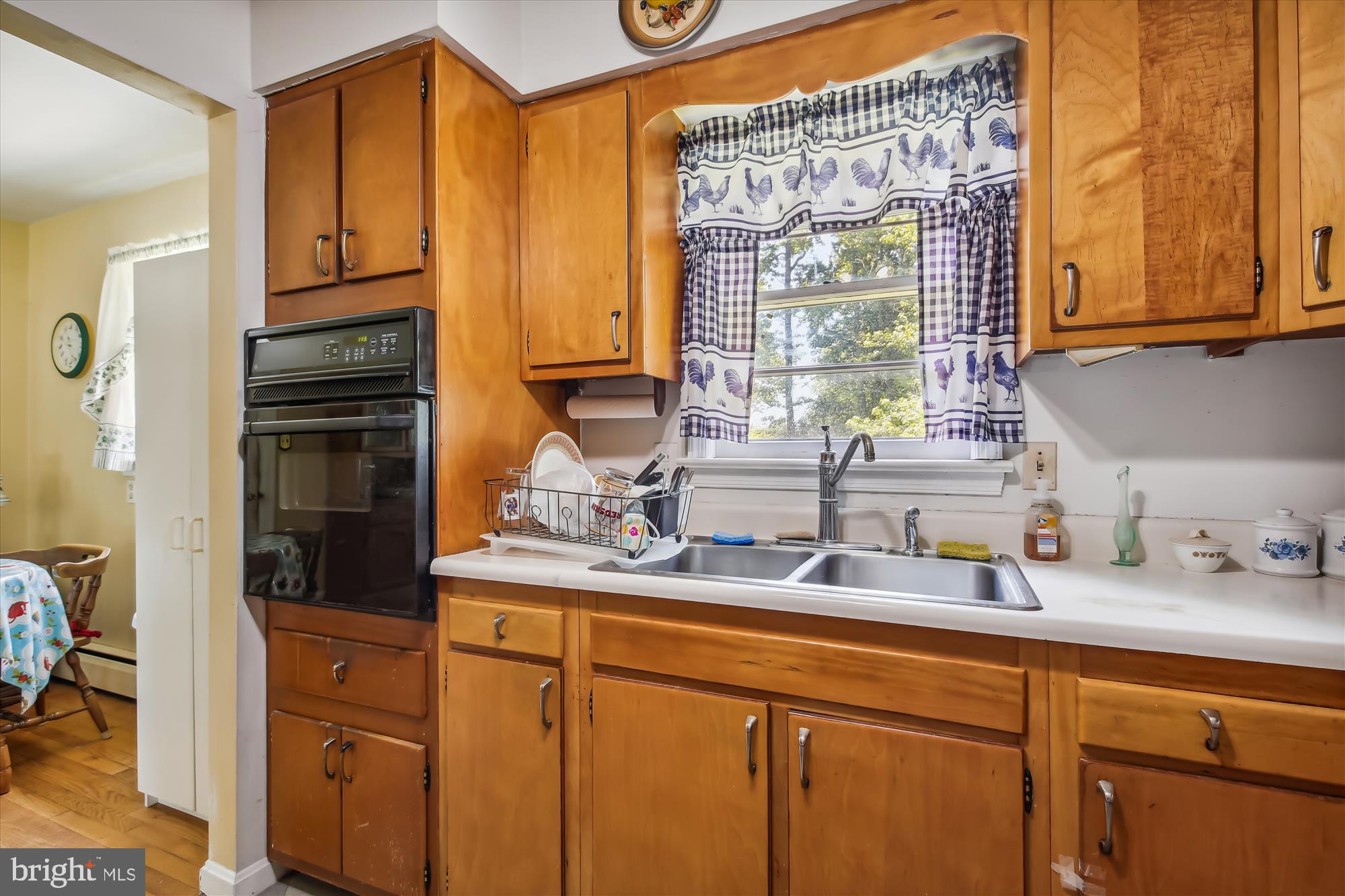 5001 Pole Road Alexandria, VA 22309 - Photo 11 of 37 Wall oven
