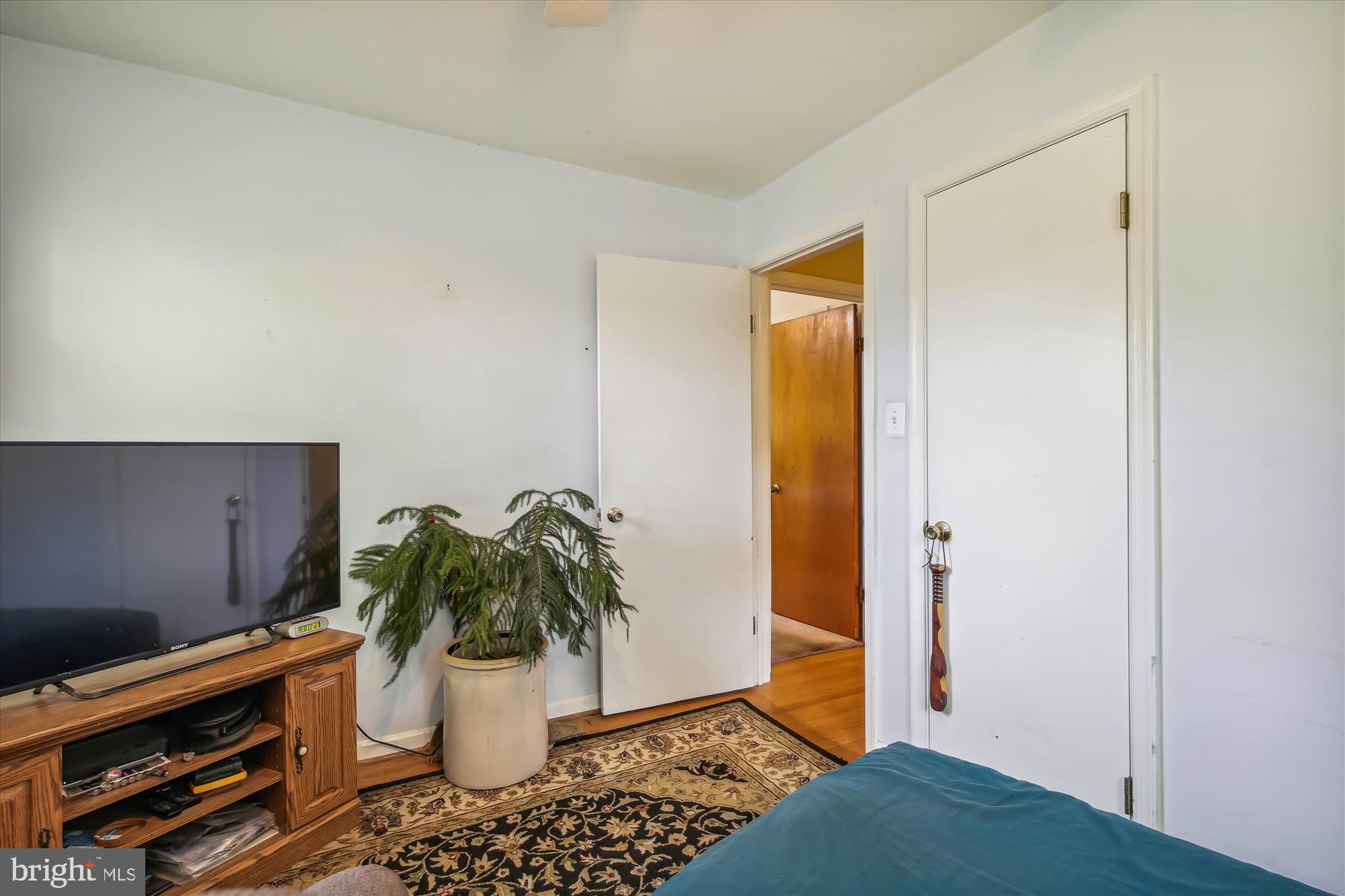 5001 Pole Road Alexandria, VA 22309 - Photo 22 of 37 3rd bedroom