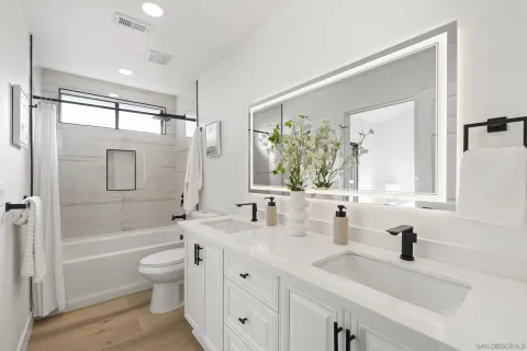$999,000 | 1160 Oliver Avenue, Unit B, San Diego, CA 92109