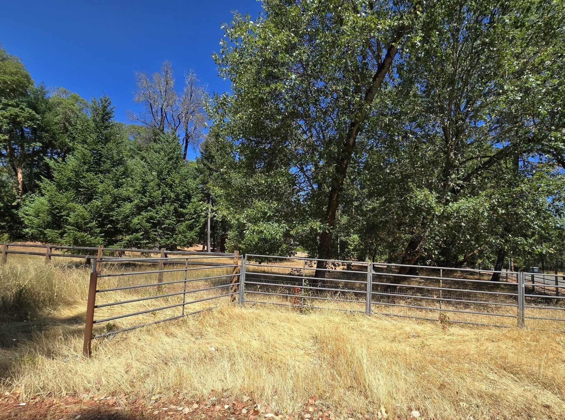 4180 Takilma Road Cave Junction, OR 97523 - Photo 28 of 46 4180 1