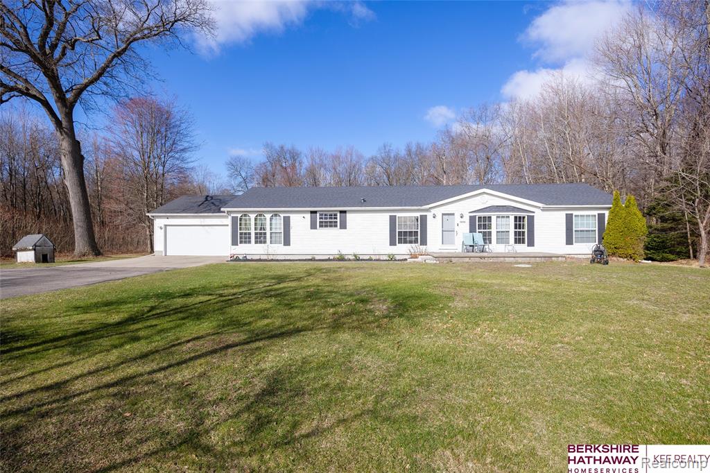 19090 Sumpter Road Belleville, MI 48111 - Photo 1 of 75 Gallery Image 1