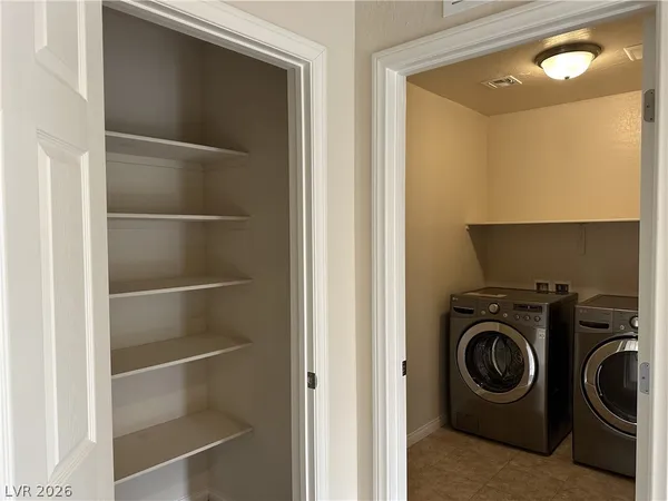 $2,150 | 10 Tribute Peak Way, Las Vegas, NV 89148