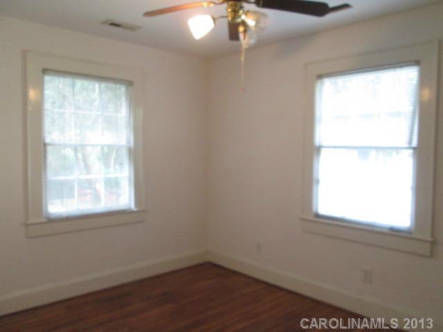 1627 Club Road Charlotte, NC 28205 - Photo 4 of 7