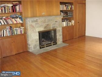 127 Rices Mill Road Wyncote, PA 19095 - Photo 4 of 9