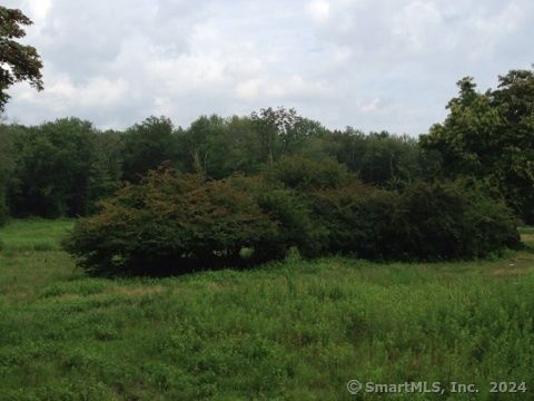 $2,200,000 | 140 L Carter Street, New Canaan, CT 06840