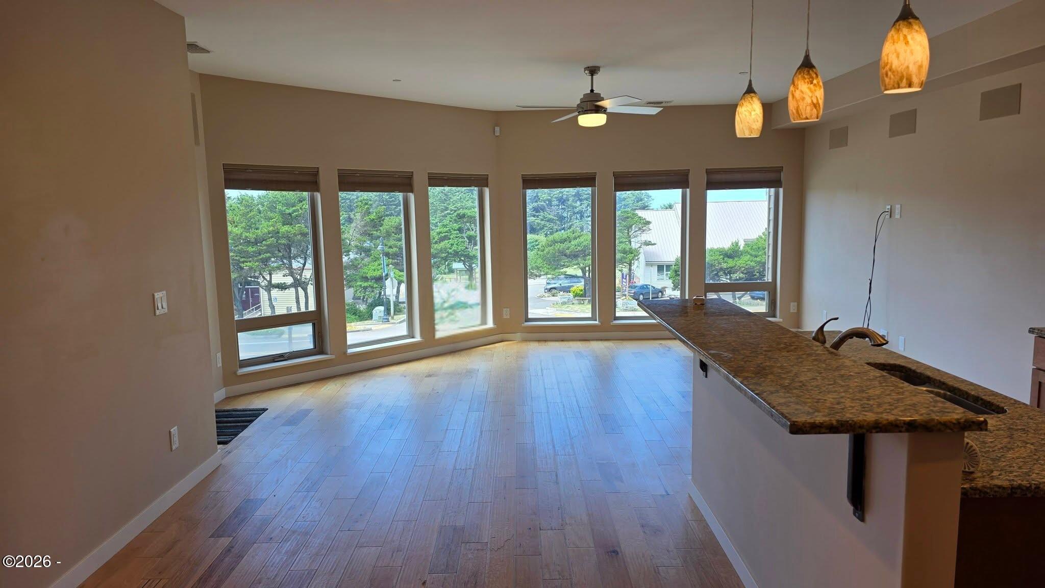 503 Center Way Yachats, OR 97498 - Photo 7 of 17