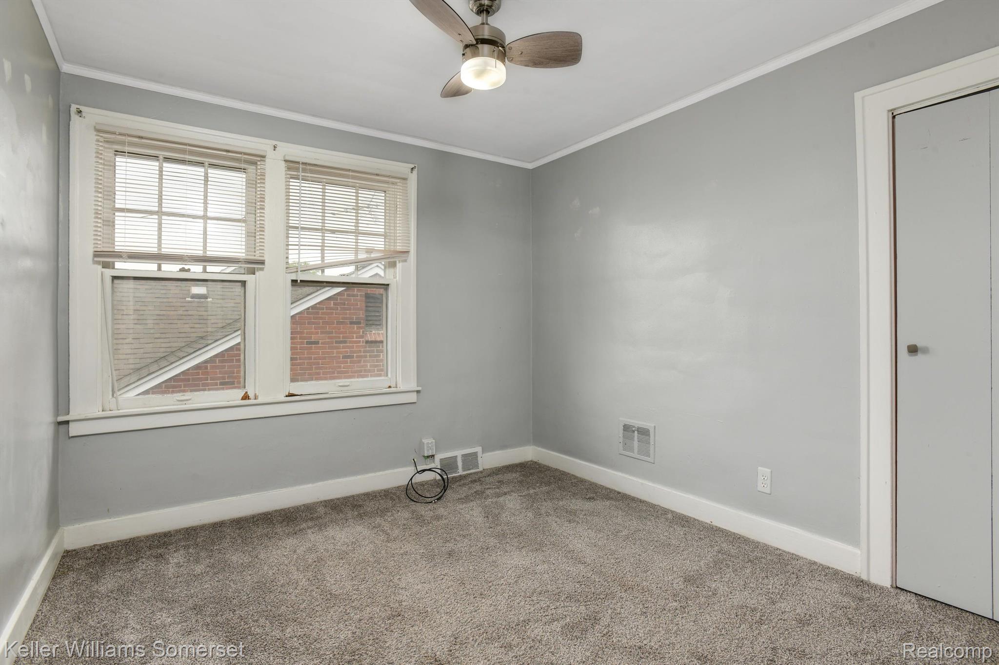 1069 Eaton Road Berkley, MI 48072 - Photo 28 of 33