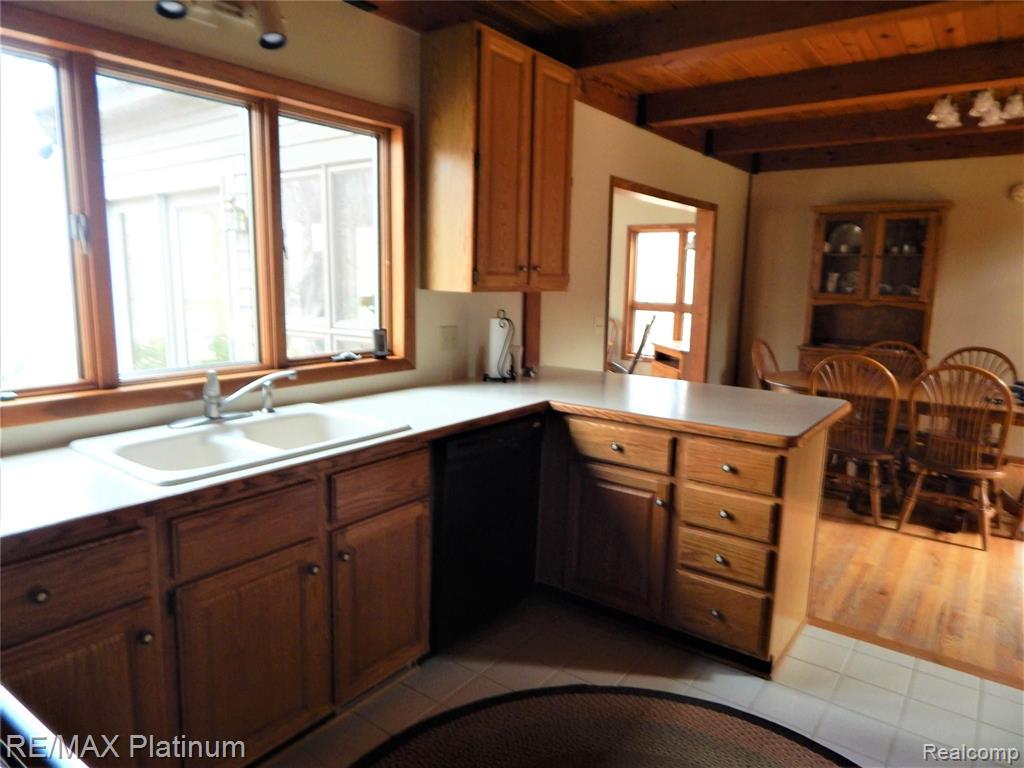 6301 Rivers Edge Drive Howell, MI 48855 - Photo 19 of 85