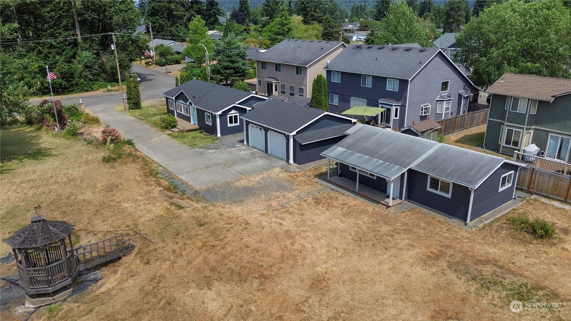 3701 Northeast 21st Street Renton, WA 98056 - Photo 26 of 30