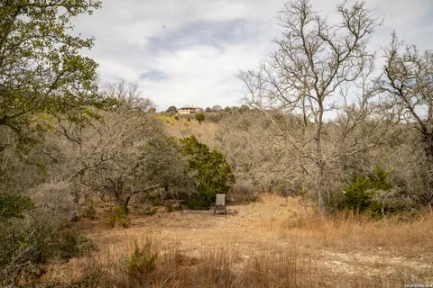 $158,235 | 100 Stieler Valley Lane North, Comfort, TX 78013