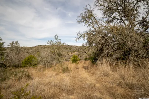 $158,235 | 100 Stieler Valley Lane North, Comfort, TX 78013