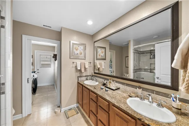 $1,199,888 | 215 North Ave Segovia, Anaheim Hills, CA 92808