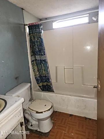 $35,000 | 975 Davis Chapel Road, La Follette, TN 37766