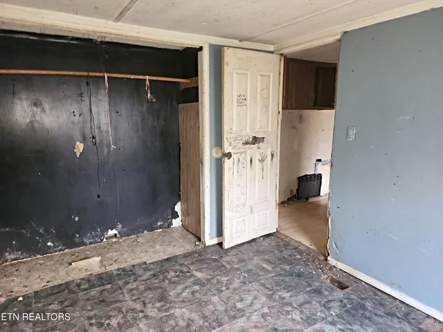 $35,000 | 975 Davis Chapel Road, La Follette, TN 37766