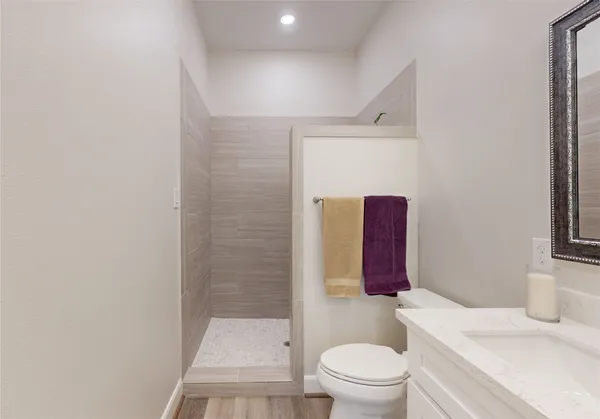 $1,800 | 504 Nursery Road, Unit 1105, The Woodlands, TX 77380