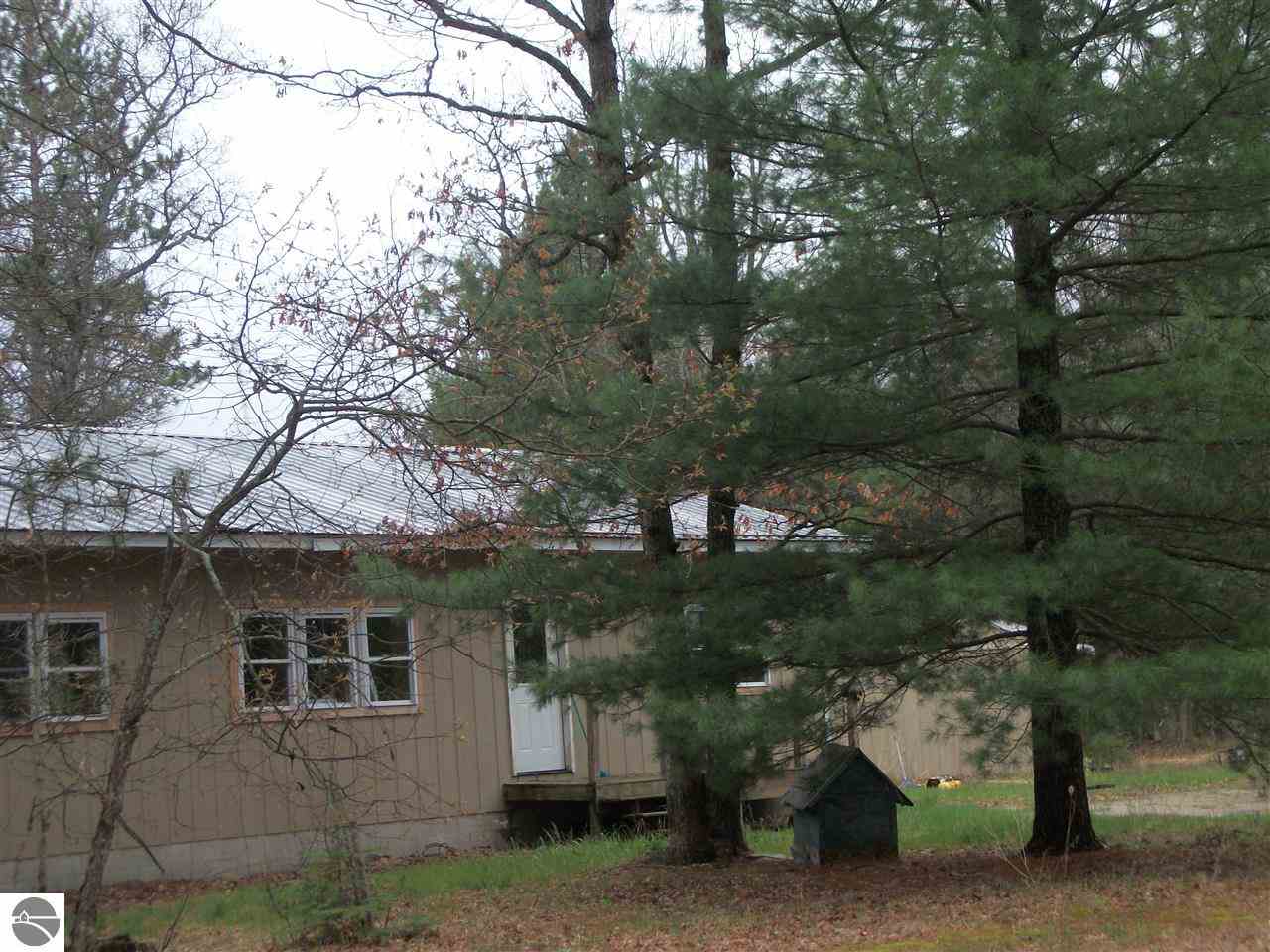 8415 Chain Lake Road South Branch, MI 48761 - Photo 9 of 9 1784327-8.JPG