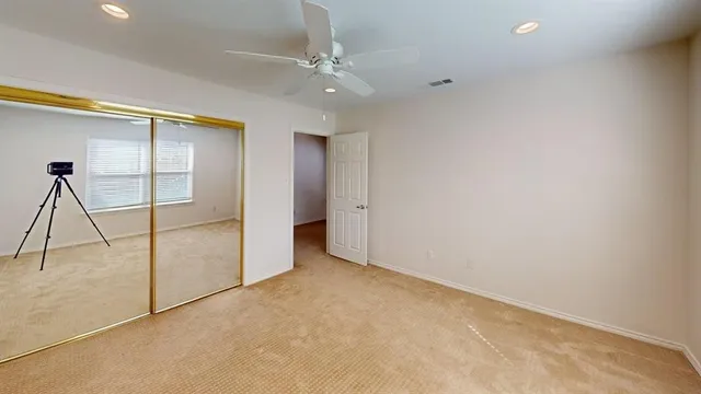 $2,549 | 5734 Remington Park Square, Dallas, TX 75252