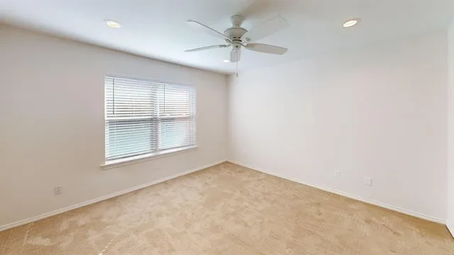 $2,549 | 5734 Remington Park Square, Dallas, TX 75252