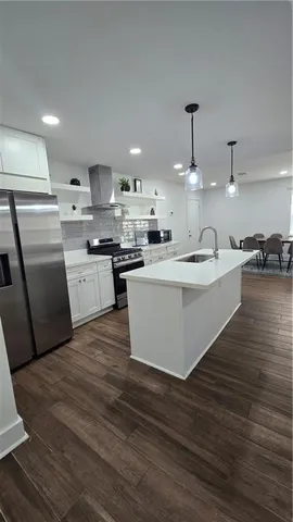 $2,400 | Undisclosed Address, Kenner, LA 70065