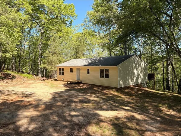 $129,000 | 9920 Woodruff Road, Fairburn, GA 30213