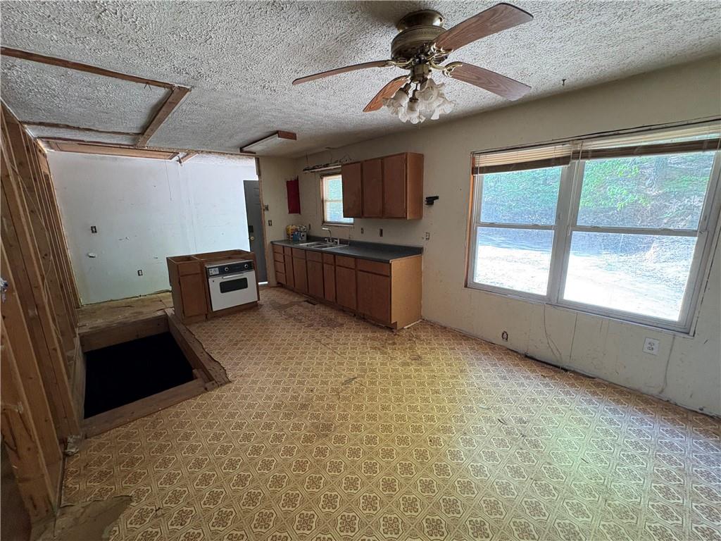 9920 Woodruff Road Fairburn, GA 30213 - Photo 19 of 27