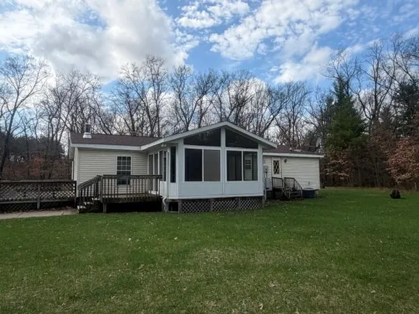$275,000 | 6136 South Poplar Avenue, Newaygo, MI 49337