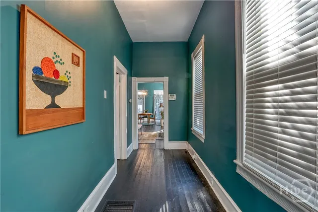 $3,500 | 310 East Henry Street, Savannah, GA 31401