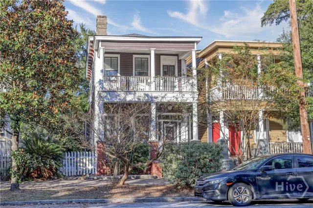 $3,500 | 310 East Henry Street, Savannah, GA 31401