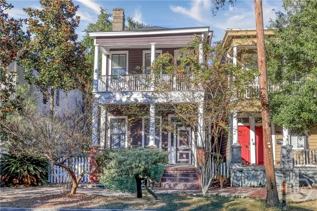 $3,500 | 310 East Henry Street, Savannah, GA 31401