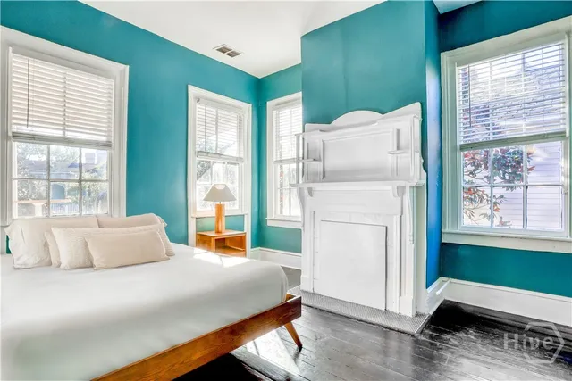 $3,500 | 310 East Henry Street, Savannah, GA 31401