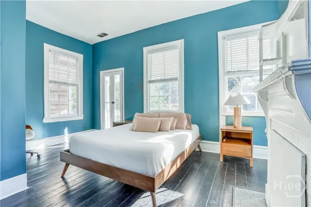 $3,500 | 310 East Henry Street, Savannah, GA 31401