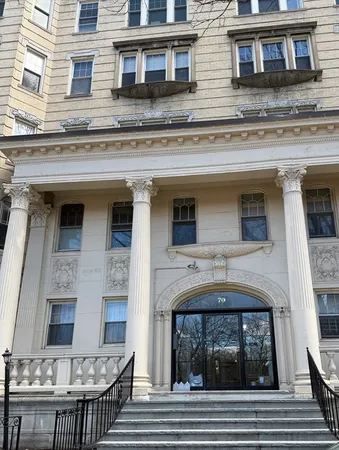 $2,450 | 70 Fenway, Unit 12, Boston, MA 02115